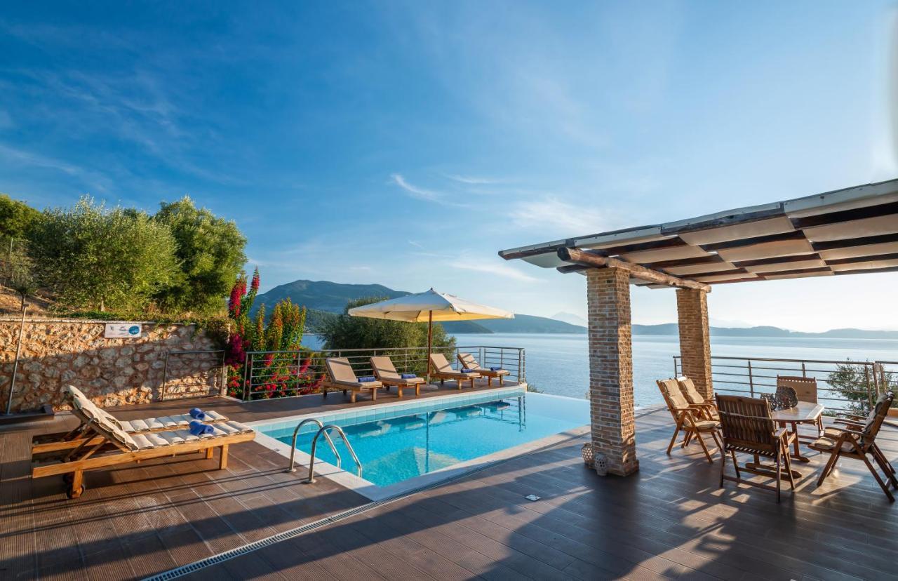 Iris Villas Lefkada - Marine Villa With Private Sea Access Sivota  Ngoại thất bức ảnh