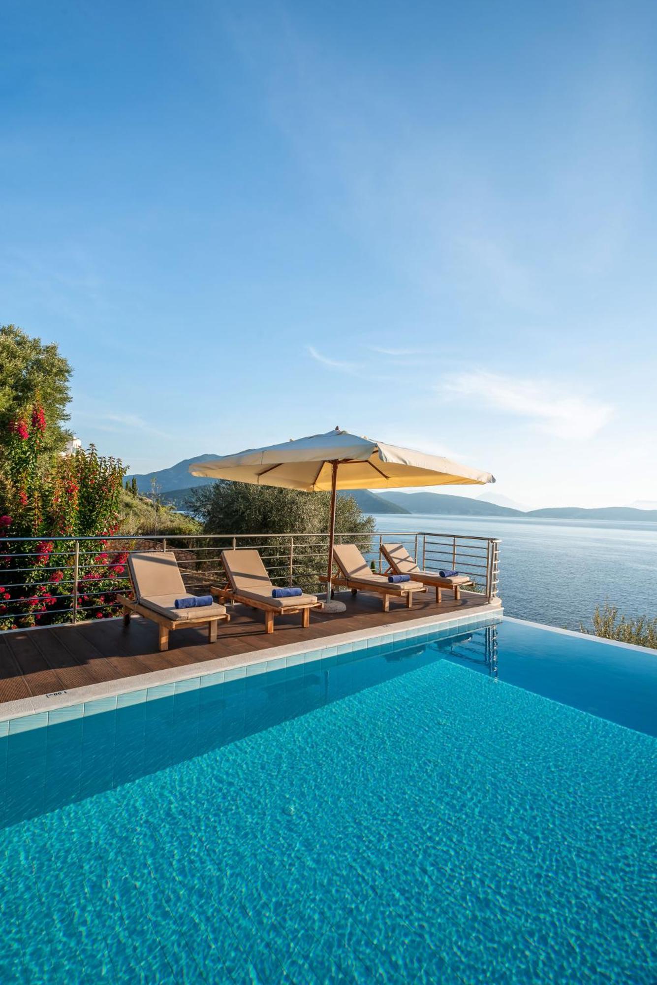 Iris Villas Lefkada - Marine Villa With Private Sea Access Sivota  Ngoại thất bức ảnh
